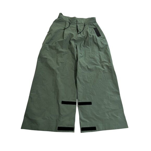 Spectrum Cyclo Waterproof Pants in Green - Picture 1 of 5